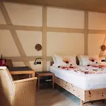 ホテル Seehotel Amtshof ランゲナルゲン